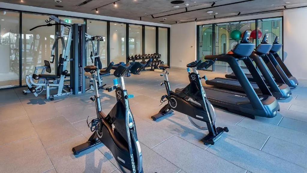 Brand New Golf View - Luxe Nest At Dubai Hills One Bedroom Apartment 0*,  United Arab Emirates